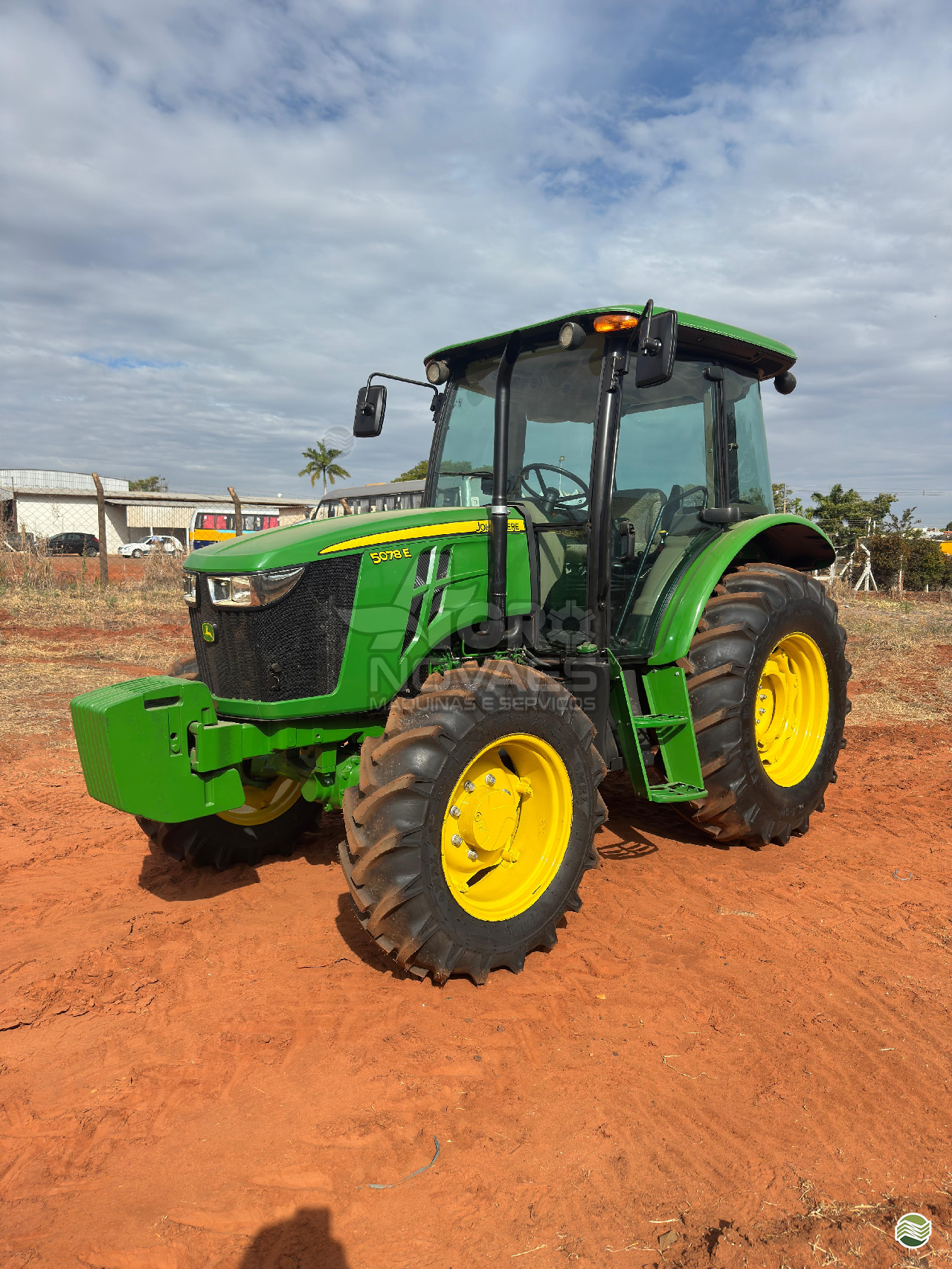 TRATOR JOHN DEERE JOHN DEERE 5078E Tração 4x4 Agro Novaes Máquinas Agrícolas FERNANDOPOLIS SÃO PAULO SP